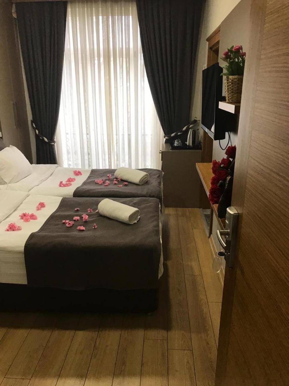 Blue Inn Hotel Istanbul Ngoại thất bức ảnh